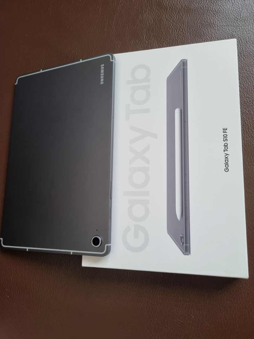 Thiết kế Samsung Galaxy Tab S10 FE
