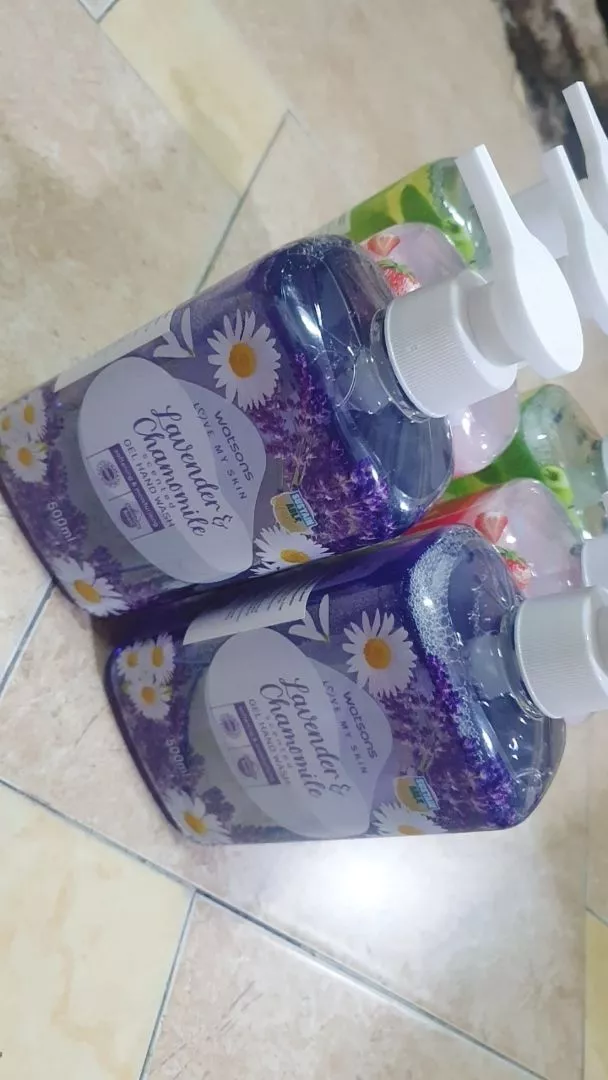 Gel rửa tay Watsons Lavender Chamomile