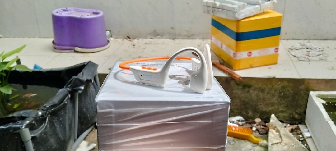 Tai nghe Lenovo S102 kèm cáp sạc