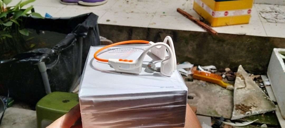 Lenovo S102 dùng cho nghe nhạc và cuộc gọi