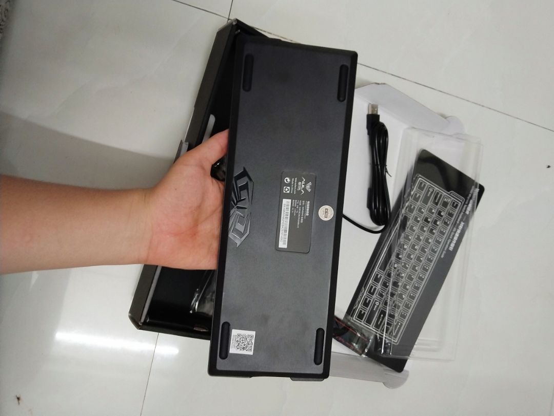AULA WIN60 kết nối USB-C