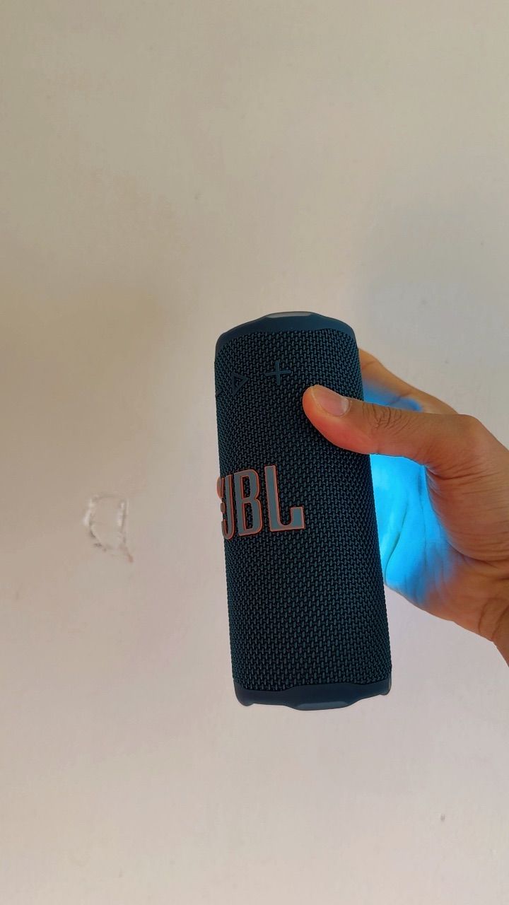 Loa Bluetooth JBL Grip