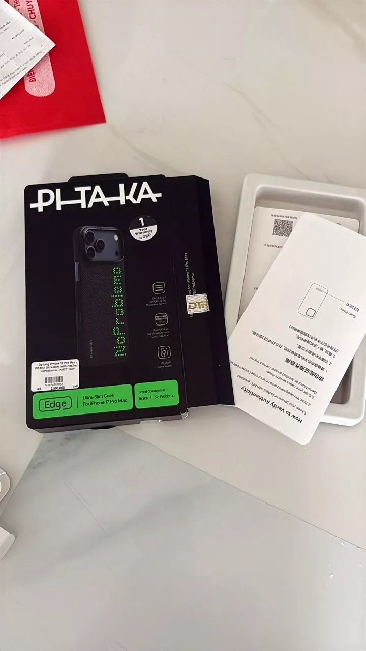 Ốp Pitaka Ultra-Slim ôm sát iPhone 17 Pro Max