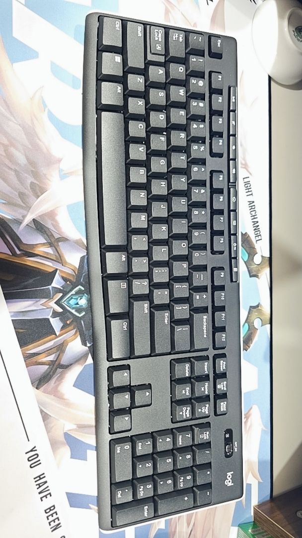 Layout Logitech K270