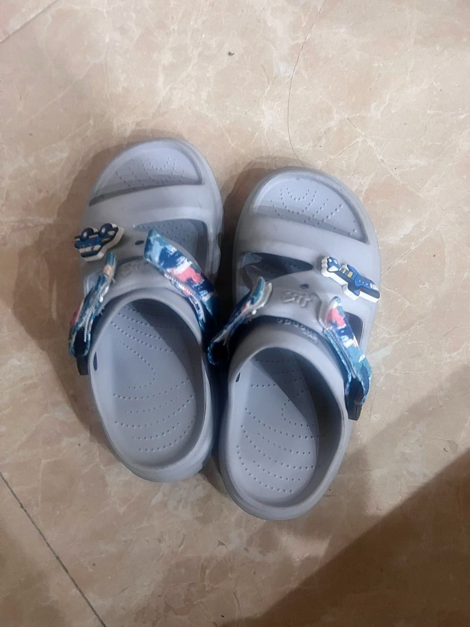 Mẫu sandal FX Shondo nhiều màu
