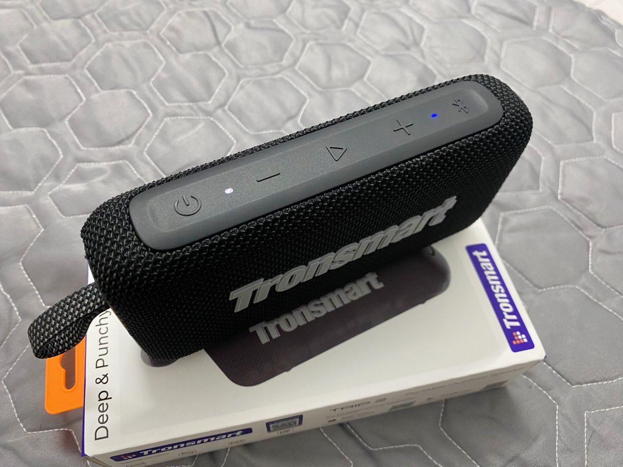 Loa Tronsmart TRIP 2 dùng ngoài trời
