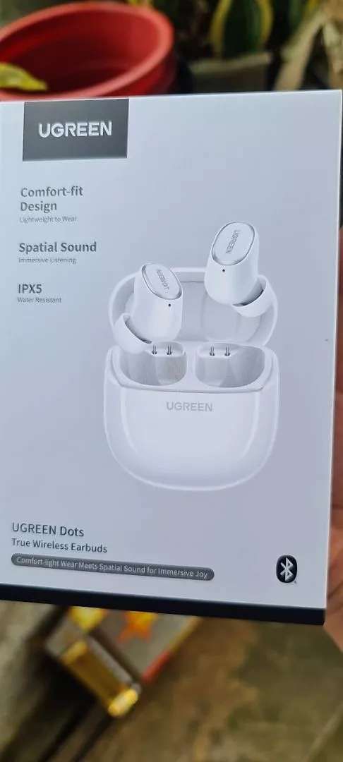 Hộp sạc UGREEN Dots
