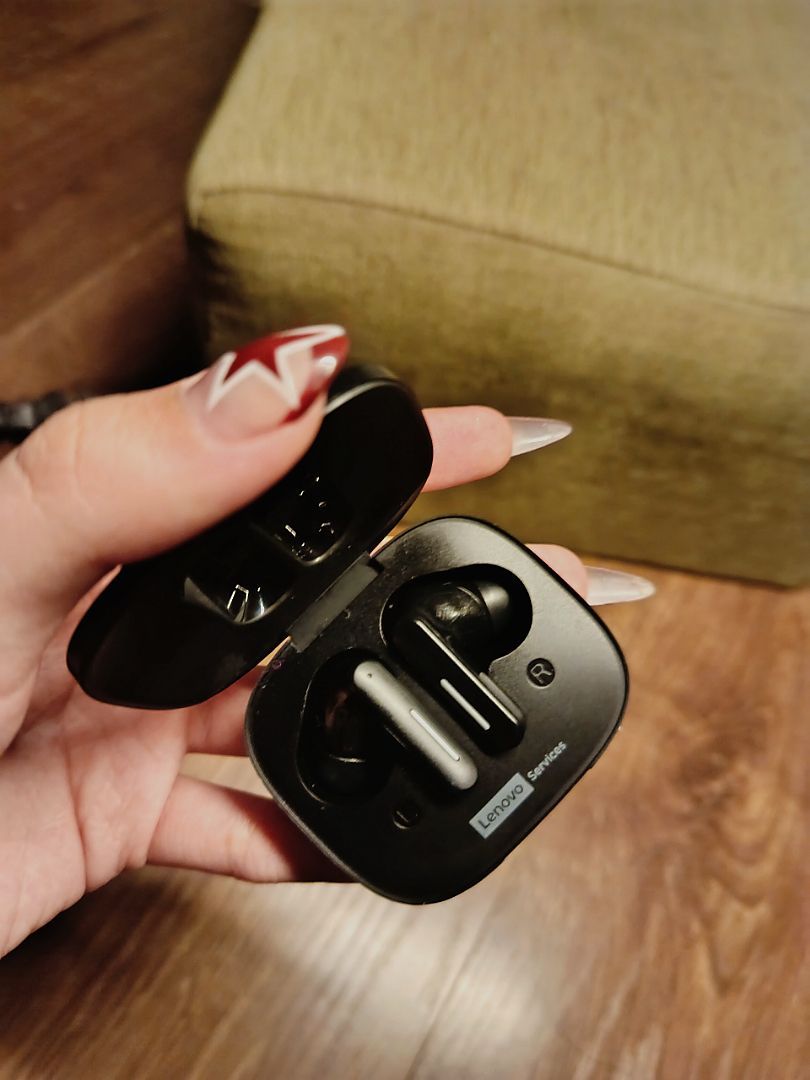 Hộp sạc USB-C của Lenovo LE209