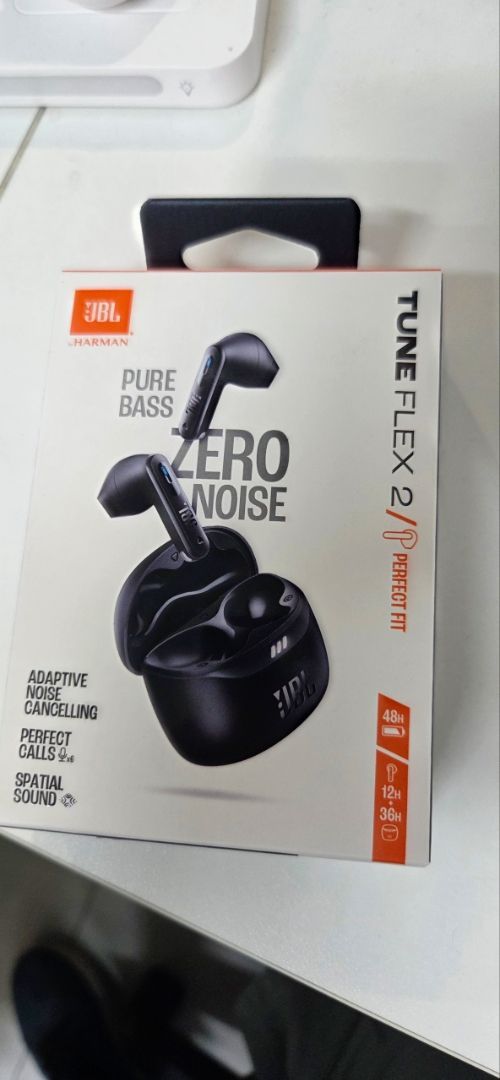 Thiết kế JBL Tune Flex 2