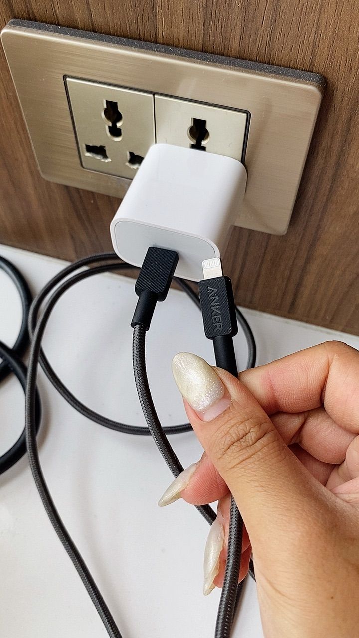 Đầu cáp USB-C to Lightning