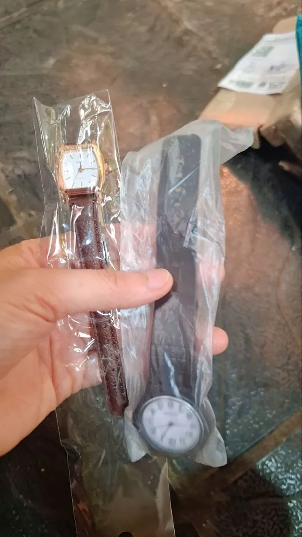 Đồng hồ nữ tắt tiếng thạch anh chống nước, dây nhựa, mặt tròn 37mm