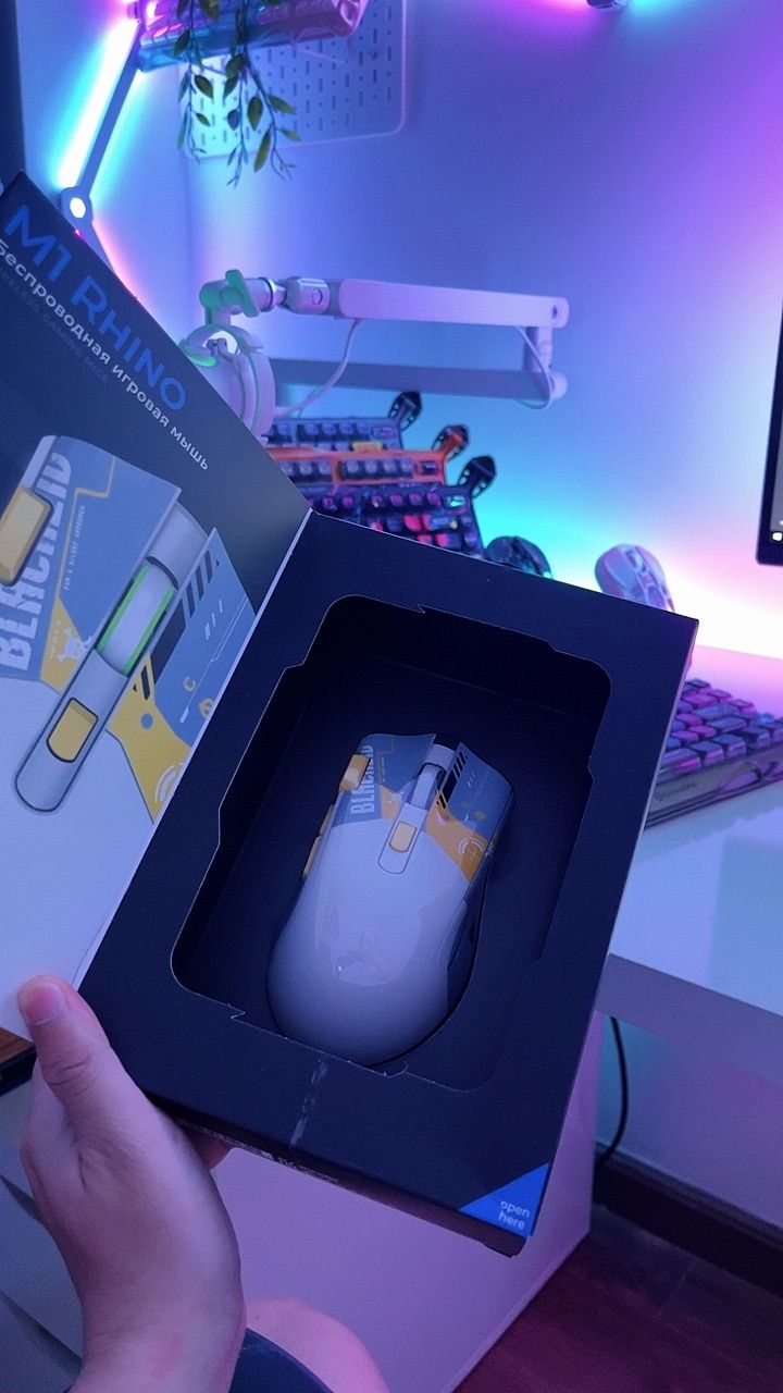 Chuột ATAS M1 có LED RGB