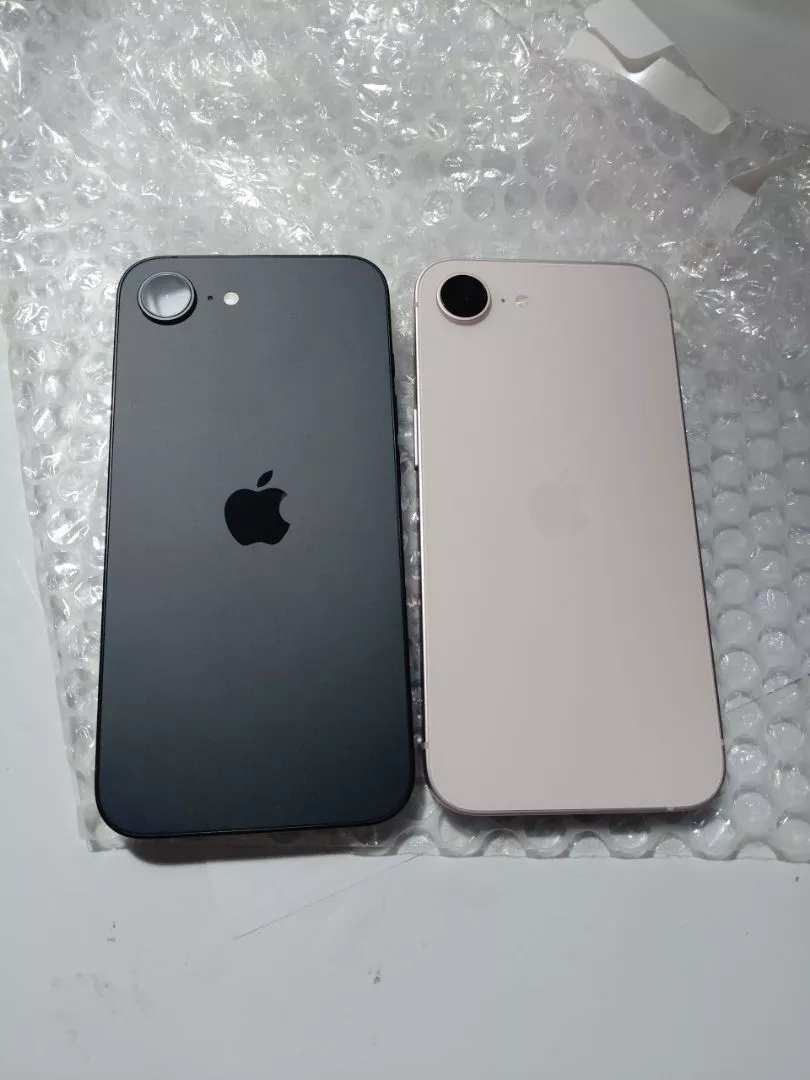Apple iPhone 17e 256GB thiết kế