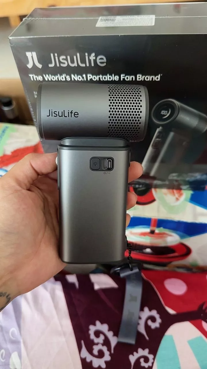 JISULIFE Ultra2 su dung da nang