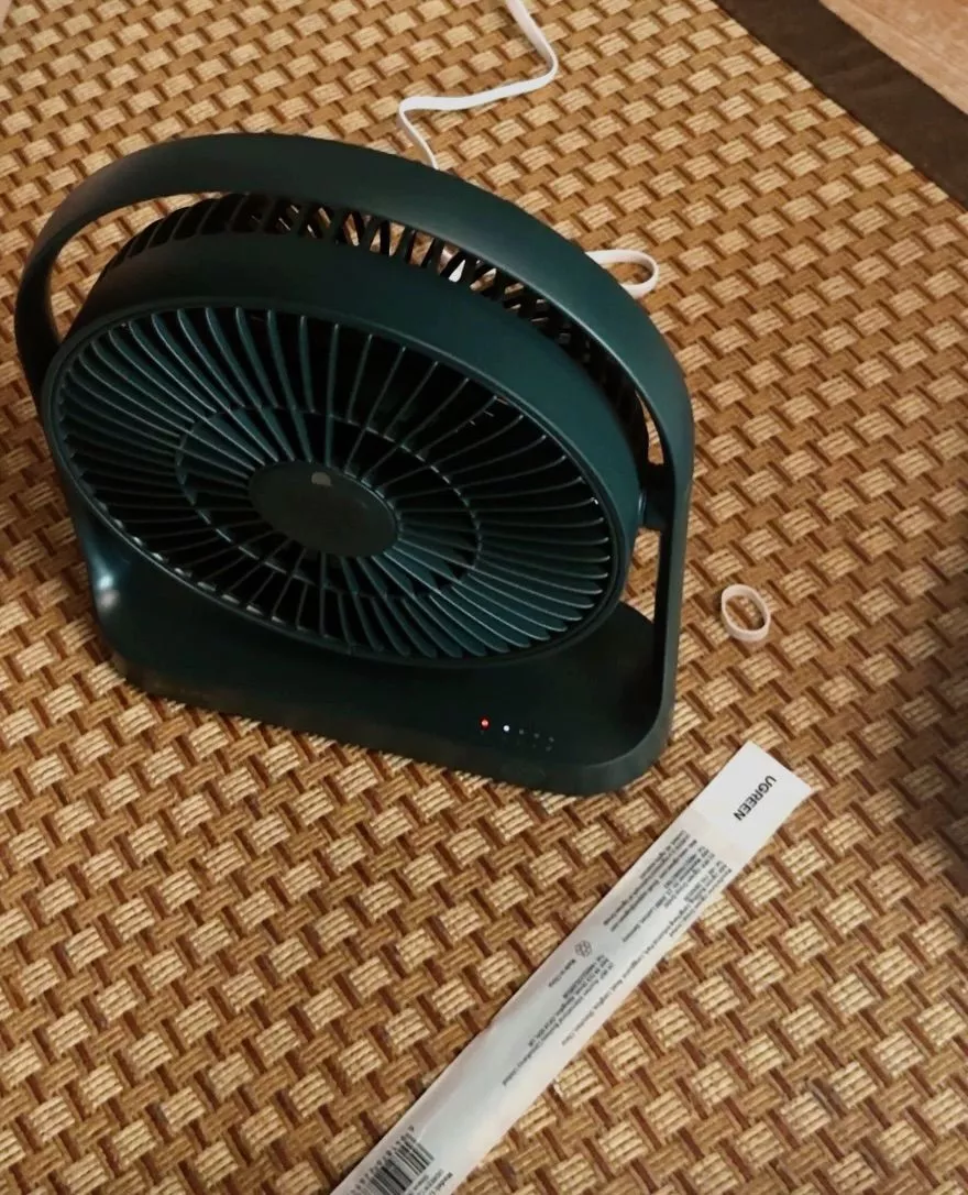 Quạt JISULIFE FA19 màu trắng