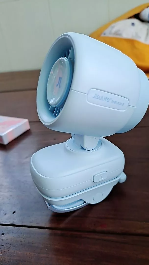 Phiên bản chân kẹp