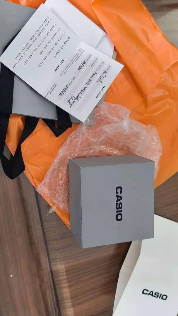 Hộp và phụ kiện đồng hồ nam Casio MTP-VT01B-1B