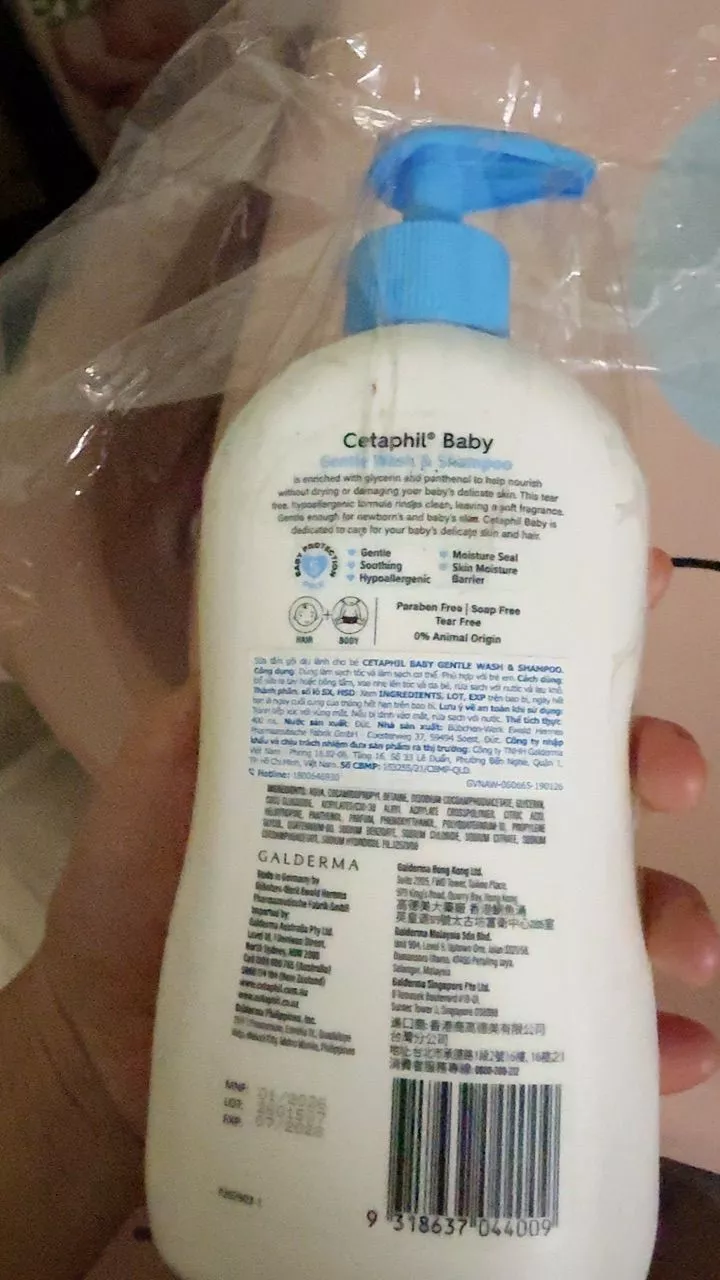 Kem dưỡng ẩm làm dịu da Cetaphil Baby Soothing and Moisturising Cream 100g