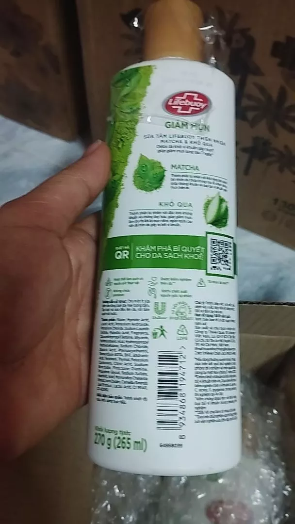 Sữa tắm Lifebuoy chăm sóc da mùa hè