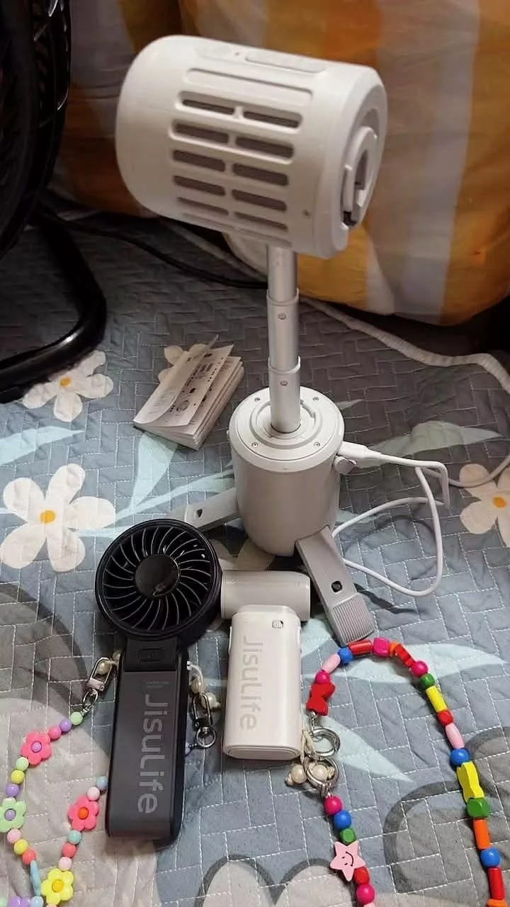 Cổng sạc USB-A và USB-C