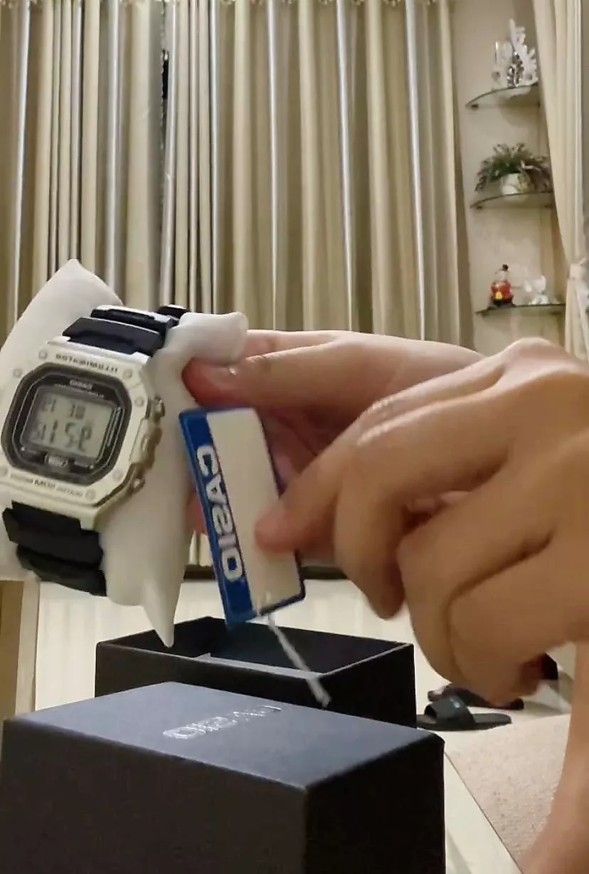 Đồng hồ Casio W-218 đeo tay