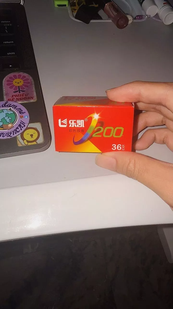 Film chụp ảnh Yes!Star 200 - bao bì sản phẩm