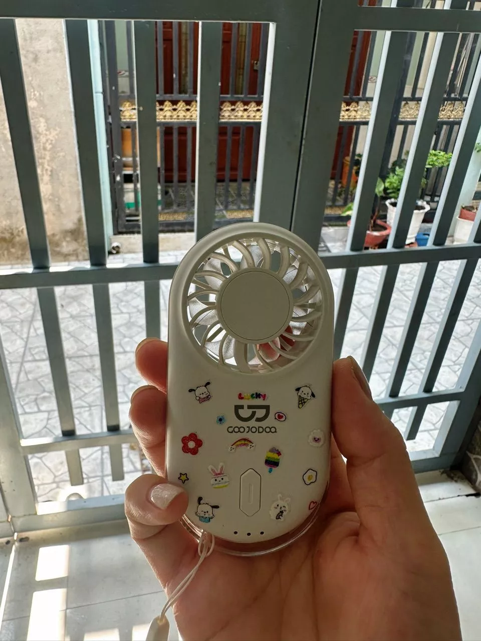 Quạt mini 3 tốc độ gió
