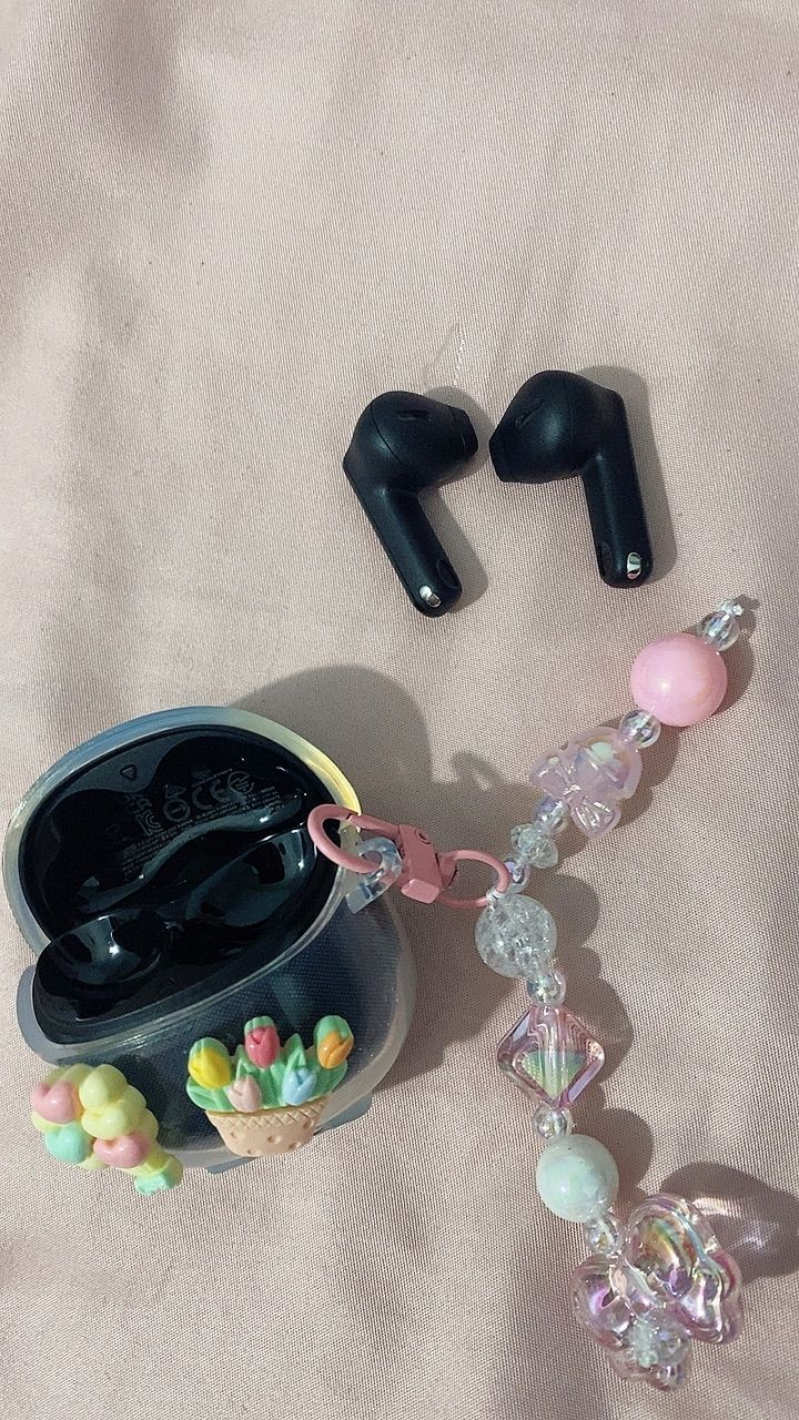 Hộp sạc JBL Tune Flex 2