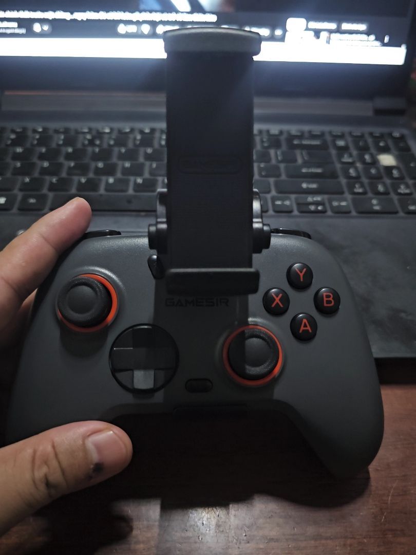 Ngàm kẹp điện thoại GameSir