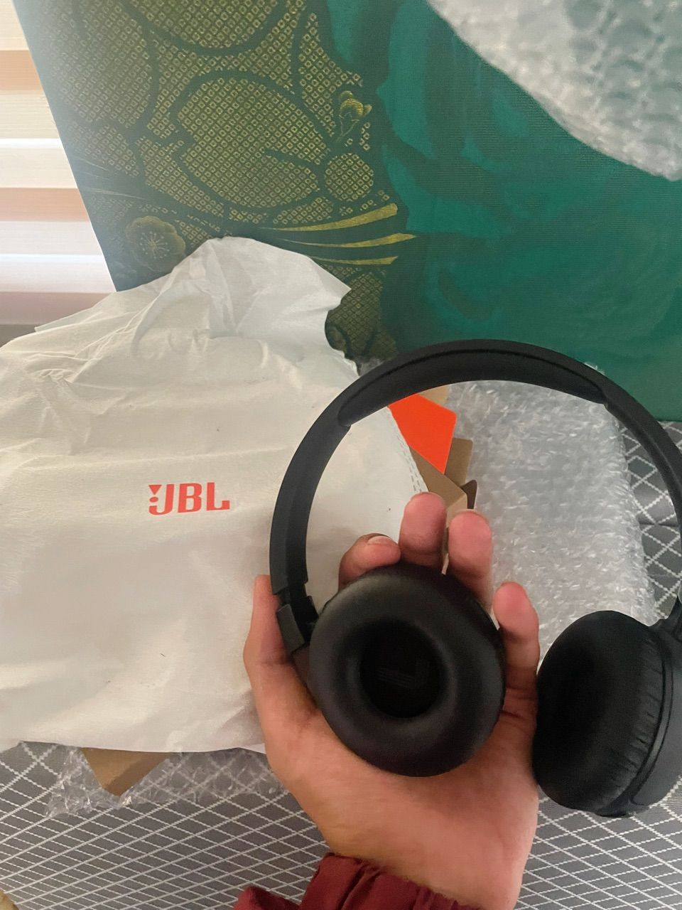 JBL Tune 670NC gập gọn