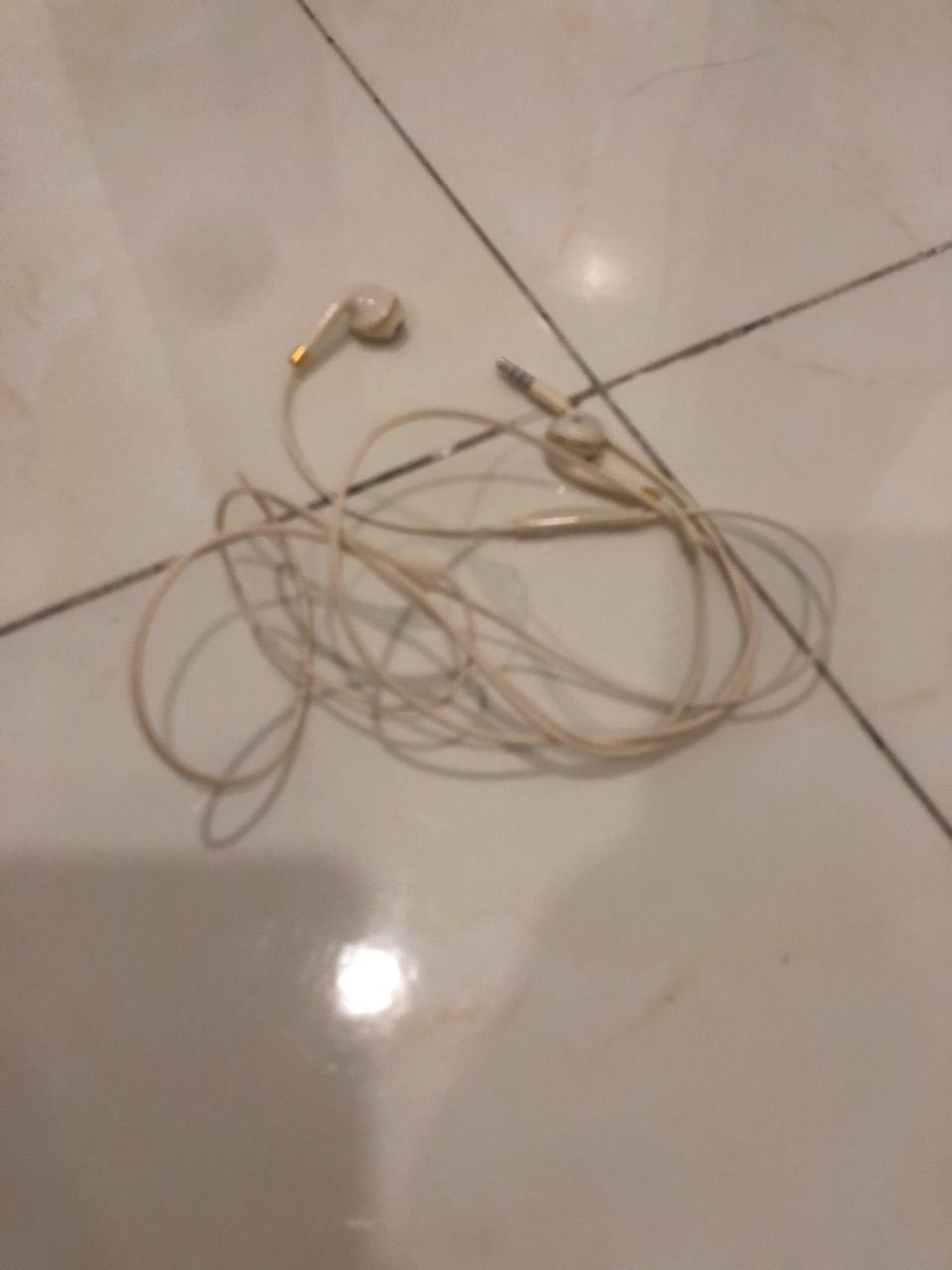 Tai nghe Lenovo YF36 dùng có dây