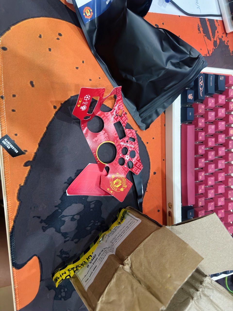 Ốp skin custom cho tay cầm Flydigi