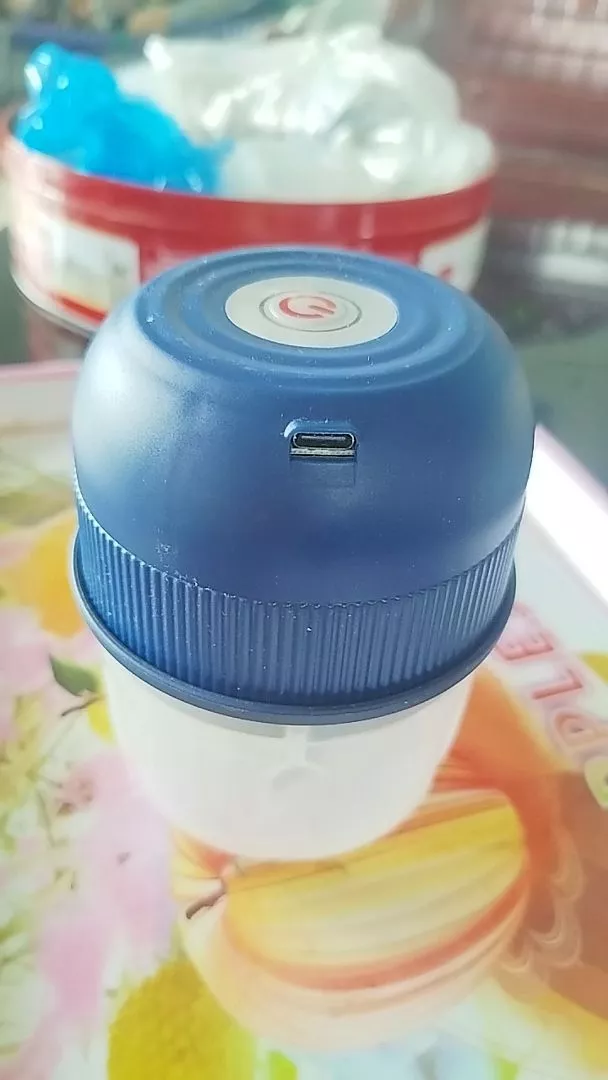 Máy xay thịt tỏi ớt mini cầm tay với cối thủy tinh