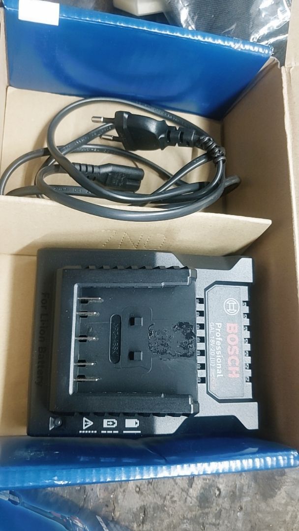 Đầu cặp hai trong một Bosch GDX 18V-285