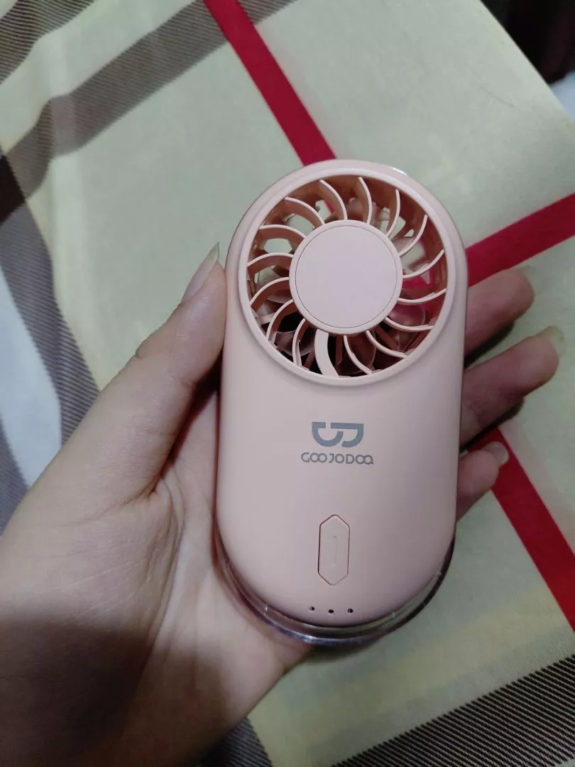 Quạt mini GOOJODOQ pin sạc 900mAh cổng Type-C
