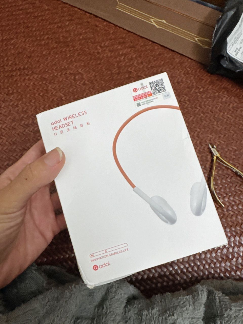 Bộ sản phẩm tai nghe Adol G150