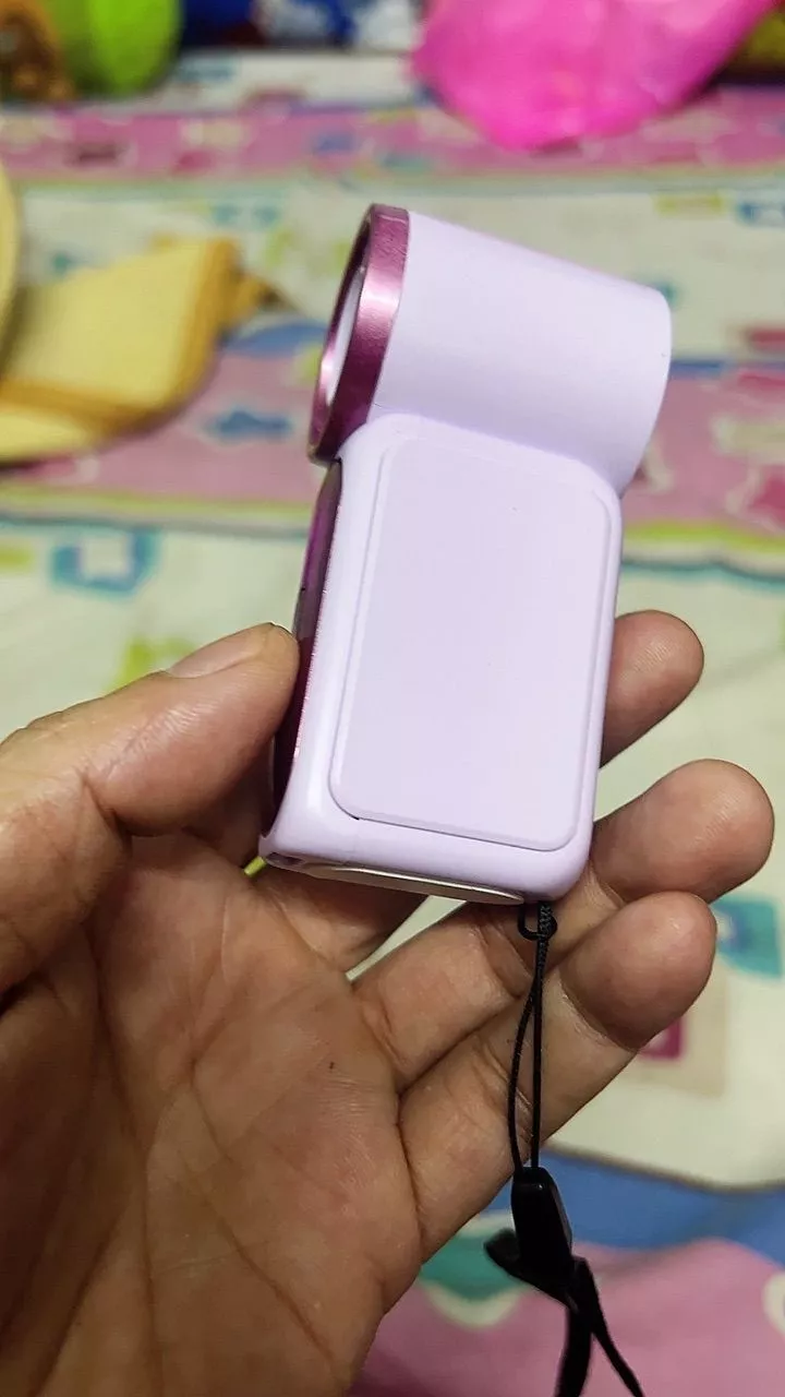 Quạt cầm tay mini sạc Type-C hiển thị pin