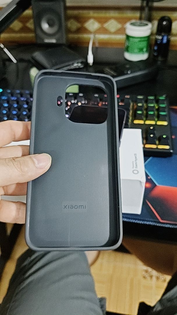 Thiết kế điện thoại Xiaomi 17T Pro