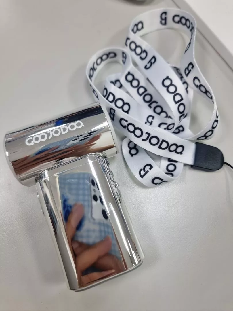 Quạt mini sạc Type-C