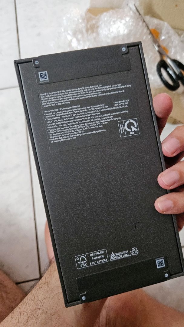 Samsung Galaxy S26 Ultra phiên bản 12GB/256GB