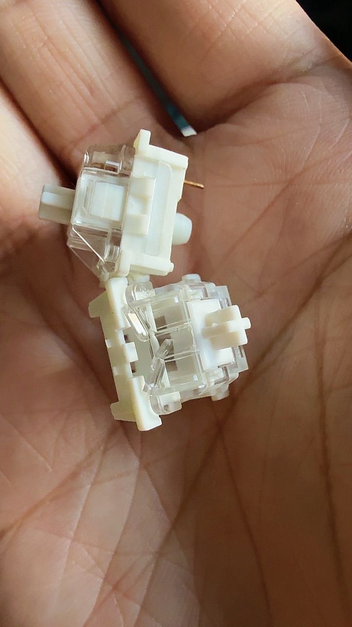 Cấu tạo switch Outemu White Jade