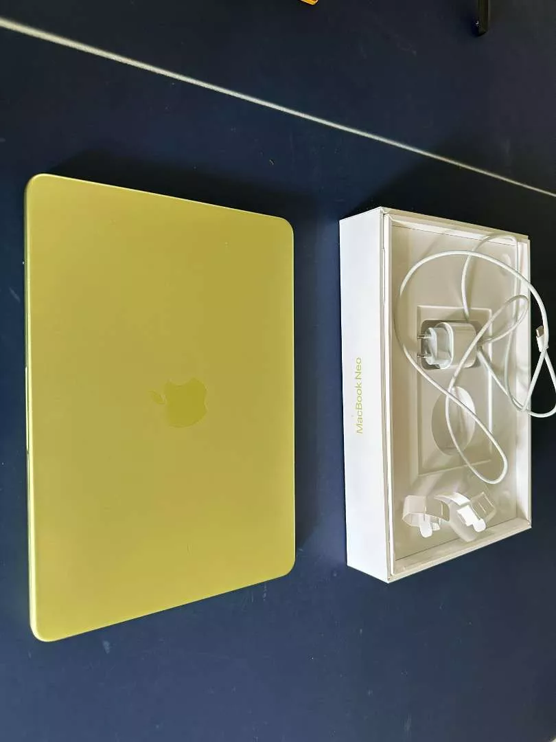 Các màu sắc của MacBook Neo 13 inch