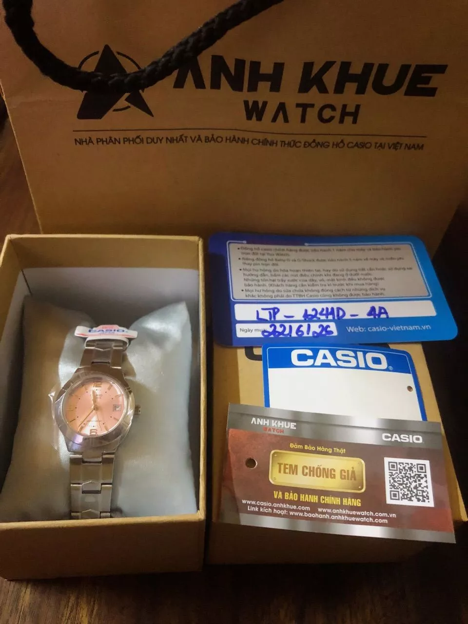 Chi tiết mặt số đồng hồ nữ Casio LTP-1241D-4A