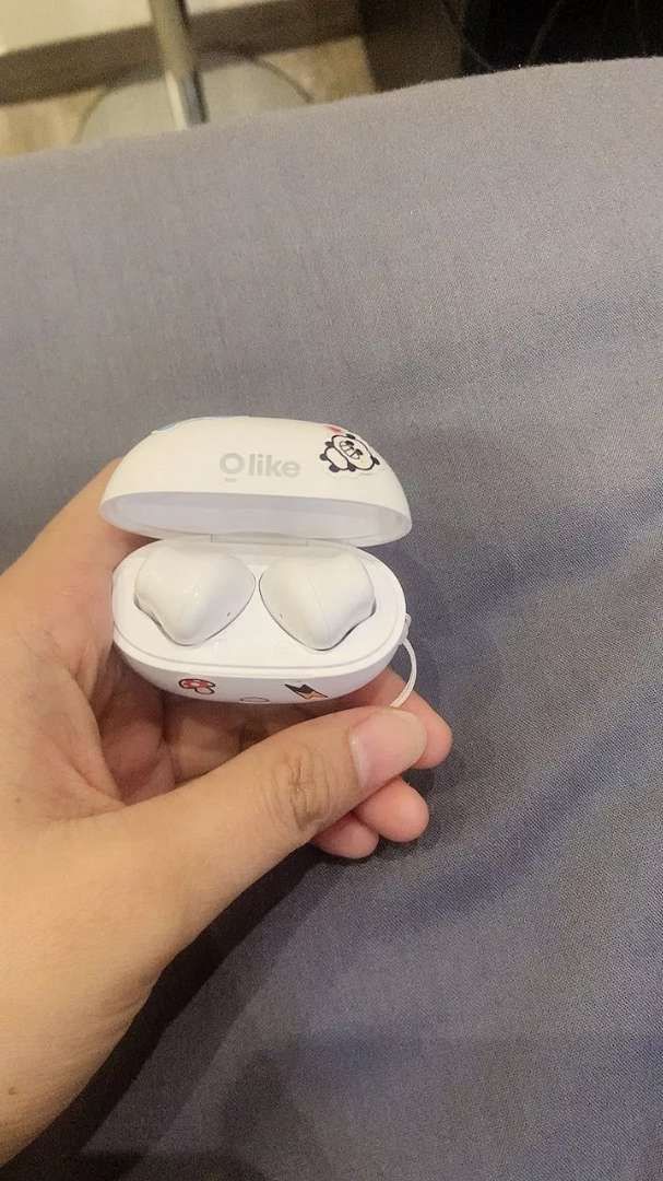 Chi tiết tai nghe Olike TWS T206