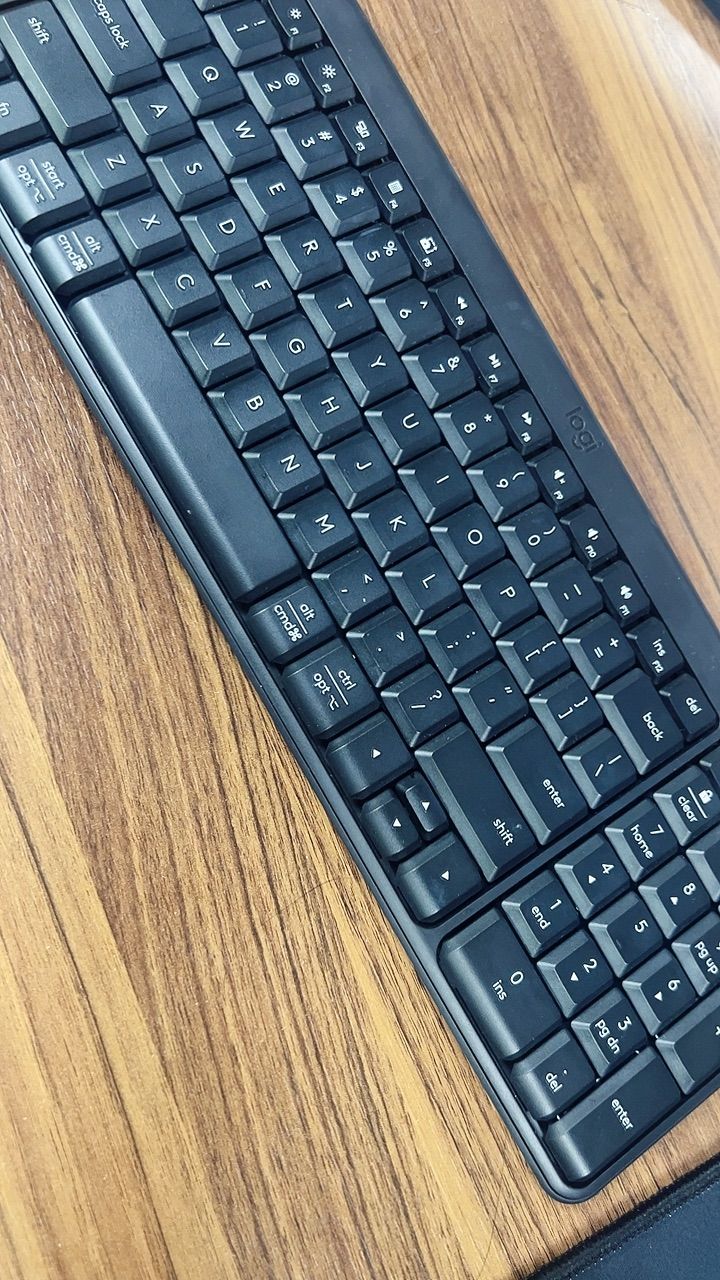 Bàn phím không dây Logitech K251