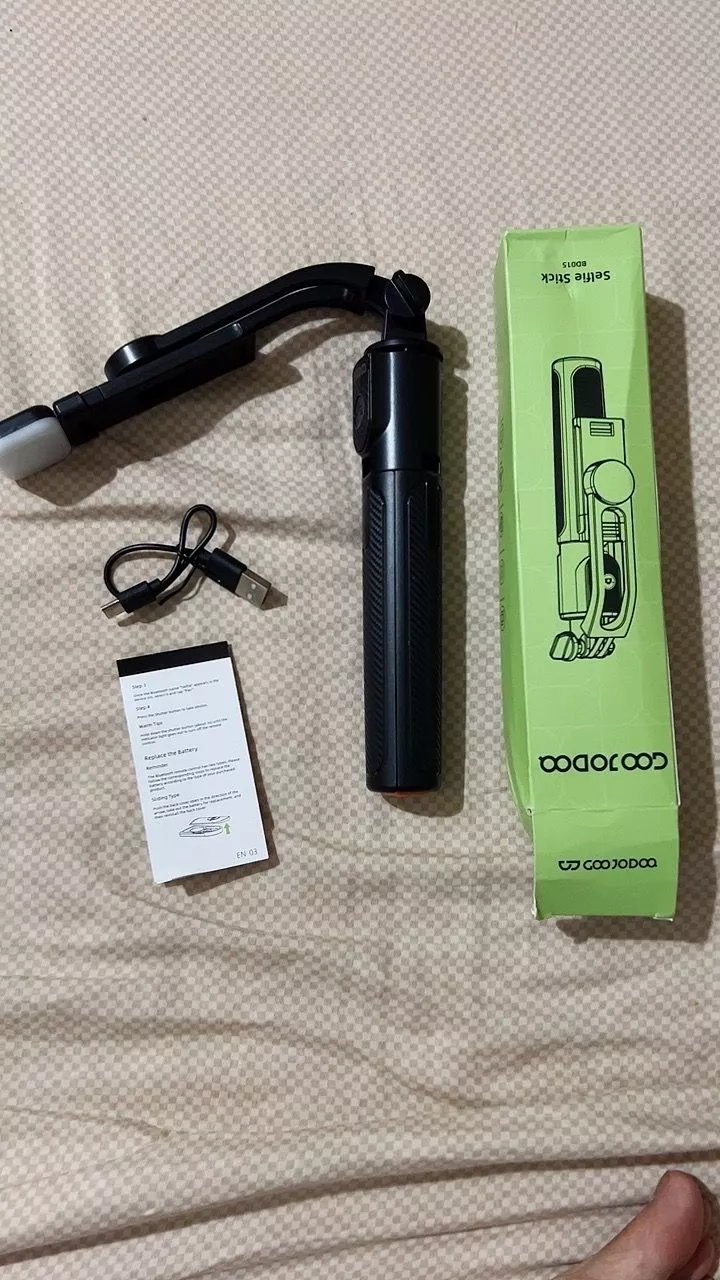 Remote Bluetooth rời của gậy selfie GOOJODOQ