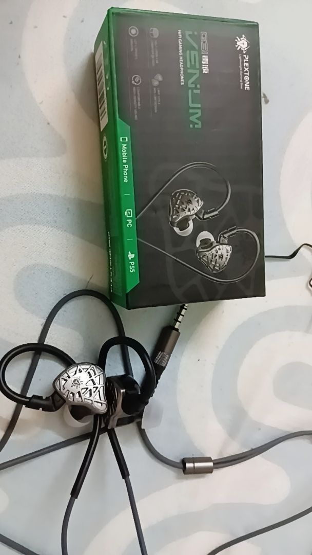 Thiết kế tai nghe Plextone G31