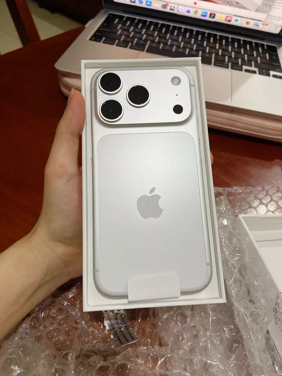 iPhone 17 Pro 256GB – hình ảnh giới thiệu