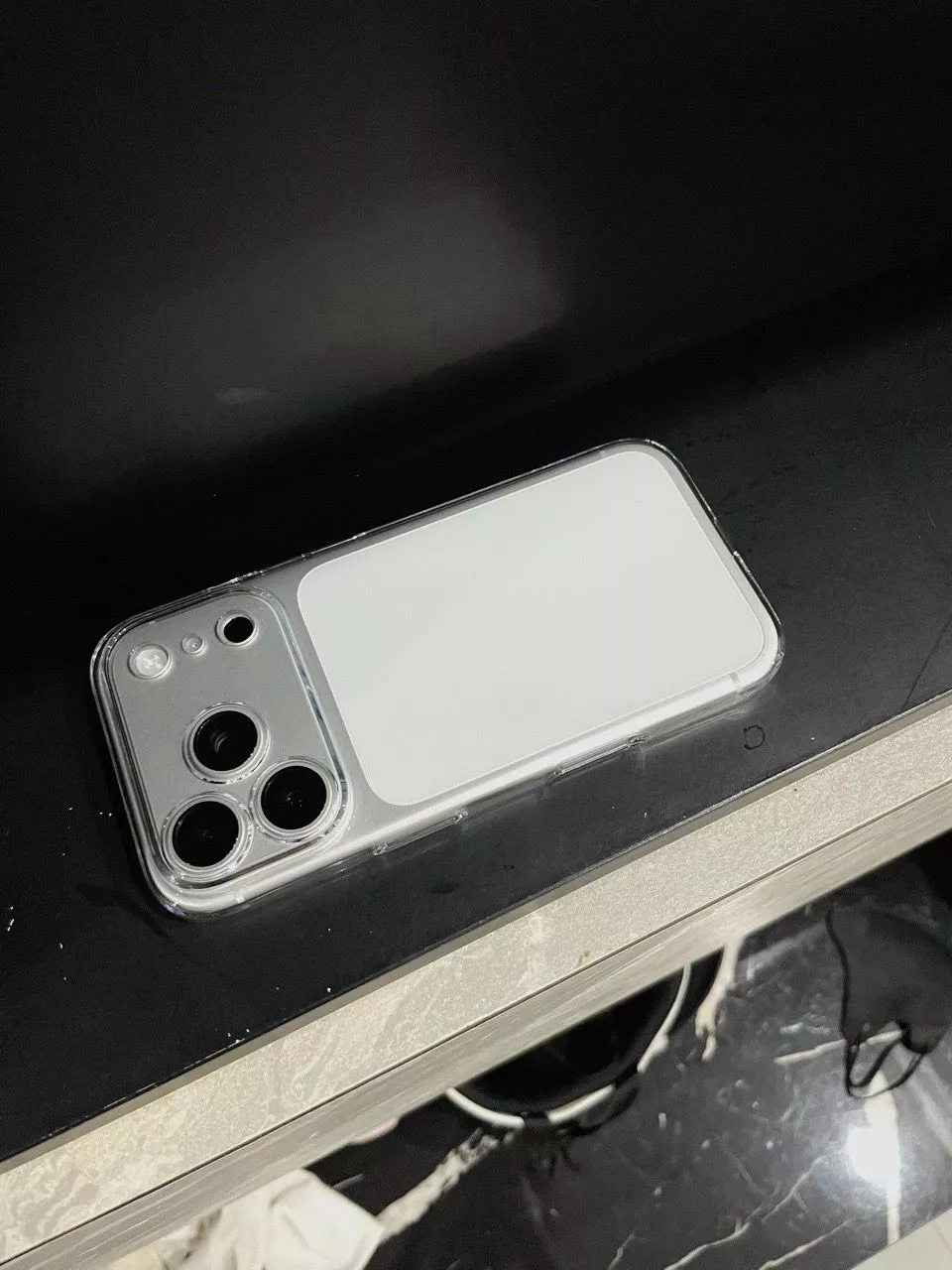 iPhone 17 Pro thiết kế tổng thể
