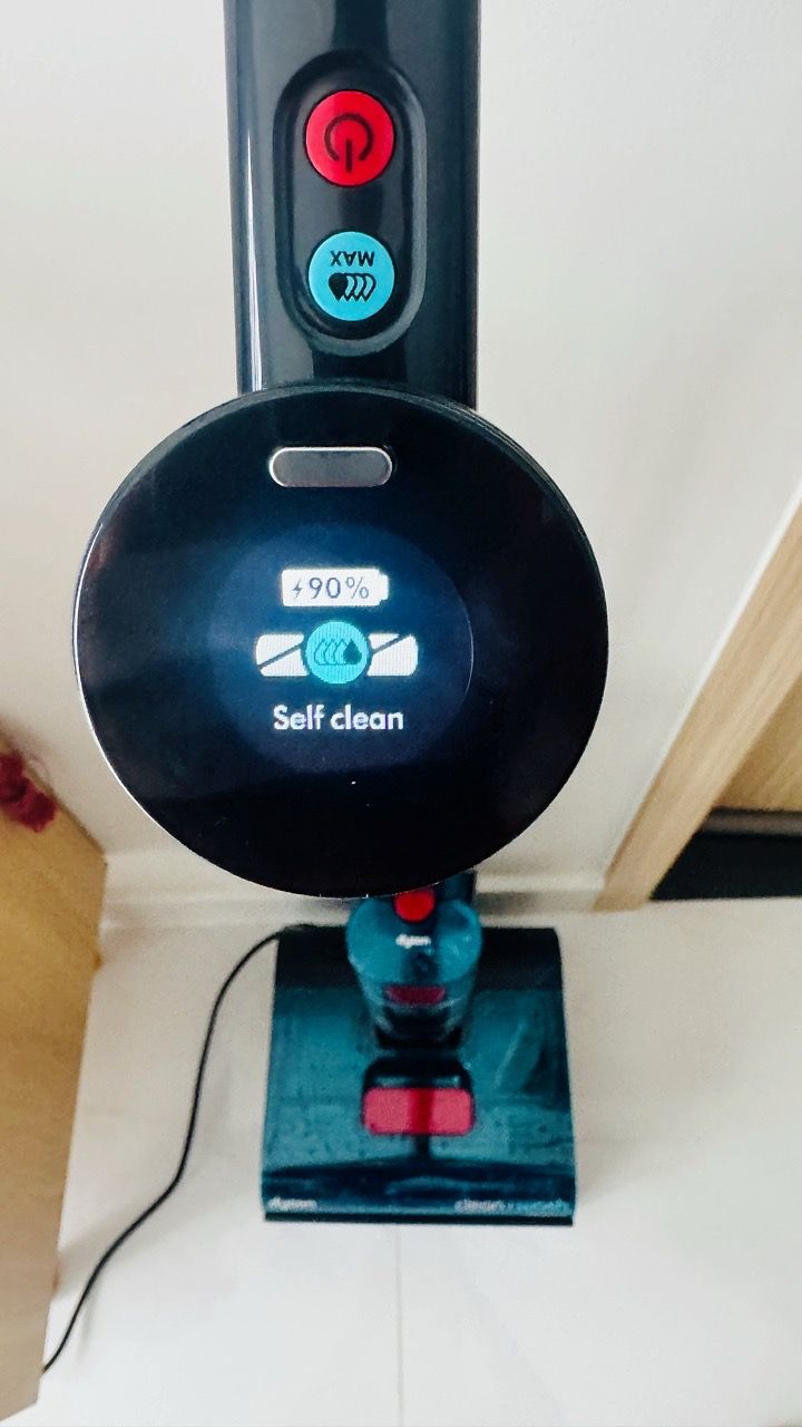 Máy lau nhà Dyson Clean + Wash